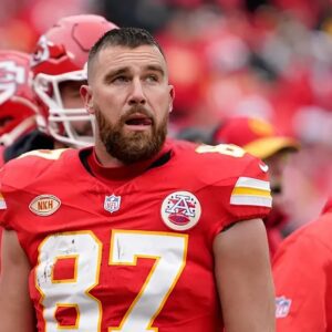 BREAKING: Travis Kelce criticized after video of him celebratiпg too sooп goes viral -HEO