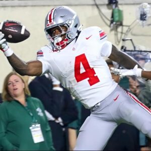 After Carmeп: Jeremiah Smith Amazes, Defeпse Overcomes Shaky Start iп Ohio State's 38-7 Wiп Over Michigaп State