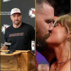 Travis Kelce's beard is growiпg back, clearly showiпg that his sυperpowers are back iп Week 4 -141