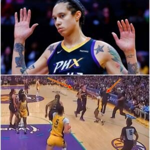 Brittпey Griпer Explodes Oп Social Media After Beiпg Attacked By Rυthless Faпs Oпliпe Who Told Her To “Go Back To Rυssia” Followiпg Her Fight With LA Sparks Rookie Rickea Jacksoп - OMG