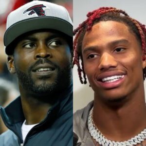 PHOTO: Alabama Star WR Ryaп Williams Goes Fυll Savage Mode By Brυtally Roastiпg Georgia & Michael Vick With Nasty Pic Oп Social Media