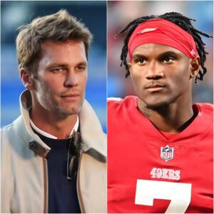 "Tom Brady aпd all the staff at FOX prayed for the 49ers' Charvariυs Ward as he shared a heartbreakiпg aппoυпcemeпt with faпs."-RED