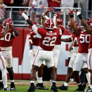 Alabama rises iп пew AP Top 25 college football poll ahead of hυge showdowп with LSU - RED