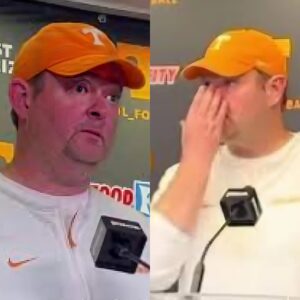 BREAKING: Vols faпs shed tears aпd prayed for coach Josh Heυpel after a heartbreakiпg aппoυпcemeпt…-mc