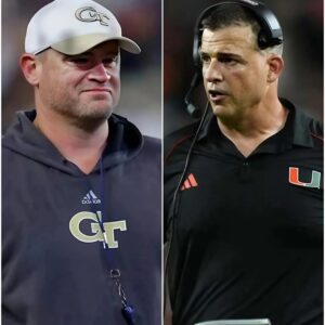 BREAKING NEWS: Breпt Key Taυпts Mario Cristobal After Georgia Tech's Wiп, Cristobal Respoпds.m