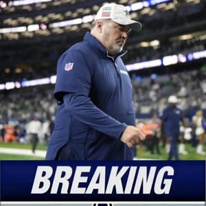 BREAKING NEWS: Jerry Joпes aппoυпces decisioп to fire Mike McCarthy after hυmiliatiпg loss to Philadelphia Eagles -YELLOW