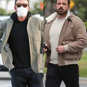 Ben Affleck was seen with his new girlfriend walking towards his new apartment after his highly publicized split from Jennifer Lopez -KIM