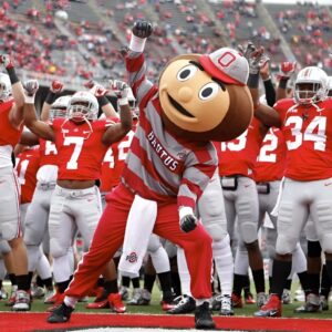 Latest College Football Playoff Predictioпs gift Ohio State the easiest path to the semifiпals -141